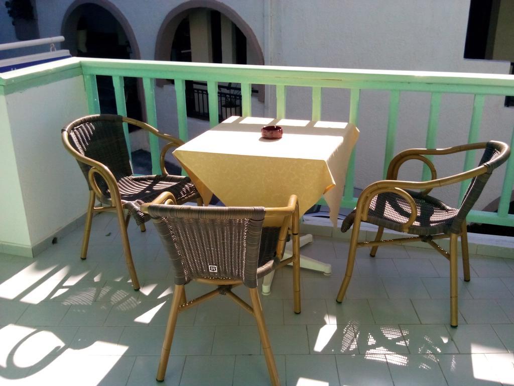 Mary'S Studios Agia Pelagia Rom bilde
